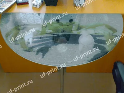 Печать на стекле — Магазины и кафе